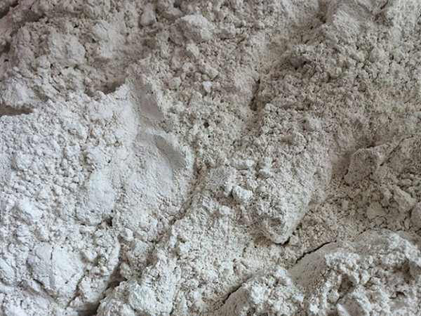 氧化鈣采購的注意事項有哪些？使用時需要注意什么？